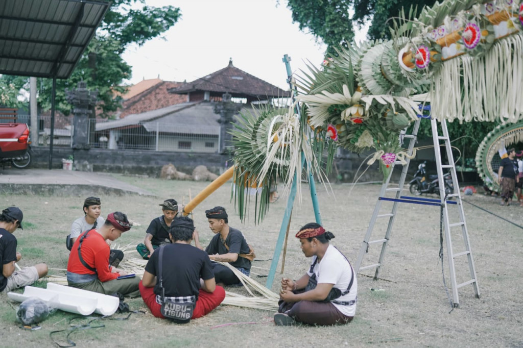 Lomba Penjor Yowana se Desa Adat Padang Luwih, Pupuk Rasa Kekeluargaan dan Gotong Royong
